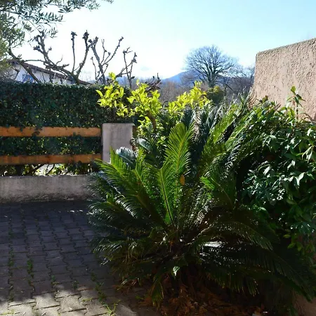 Maison Avec Mezzanine: Confort, Terrasse & Proximite A - Fr-1-225-42 *