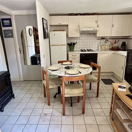 Maison Avec Mezzanine: Confort, Terrasse & Proximite A - Fr-1-225-42